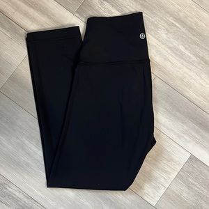 Black Lululemon leggings, capri length. Size 4
